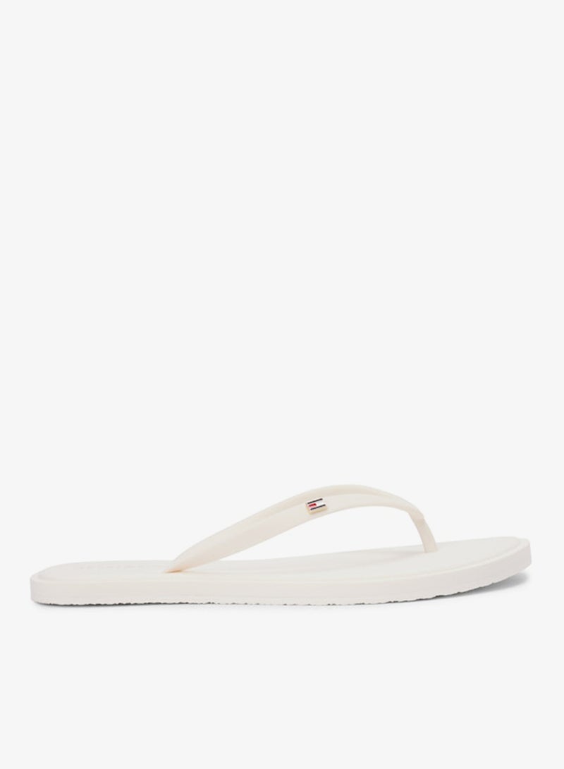 TOMMY HILFIGER Chic Enamel Flag Flip-Flops - Image 1